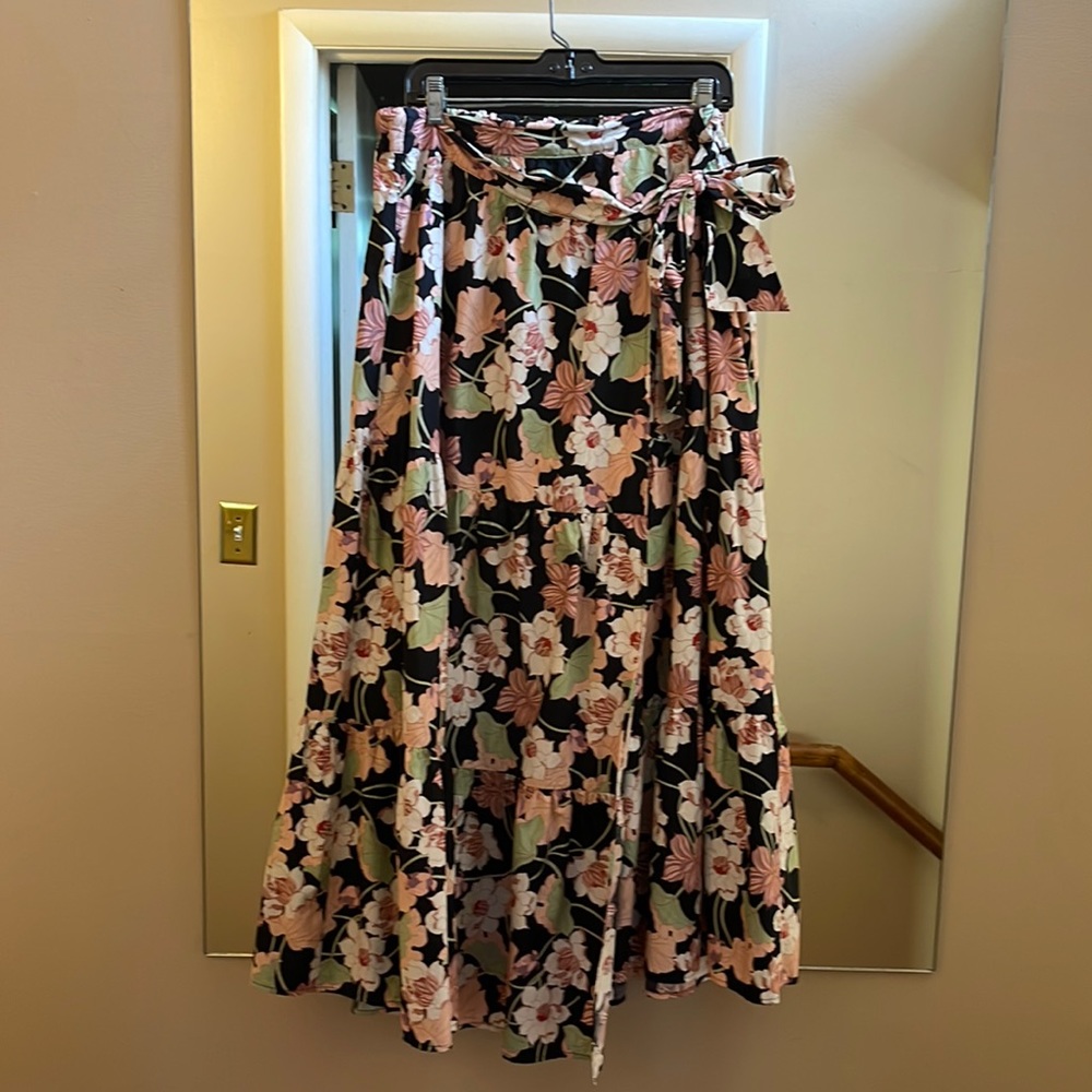 Womens wrap maxi skirt